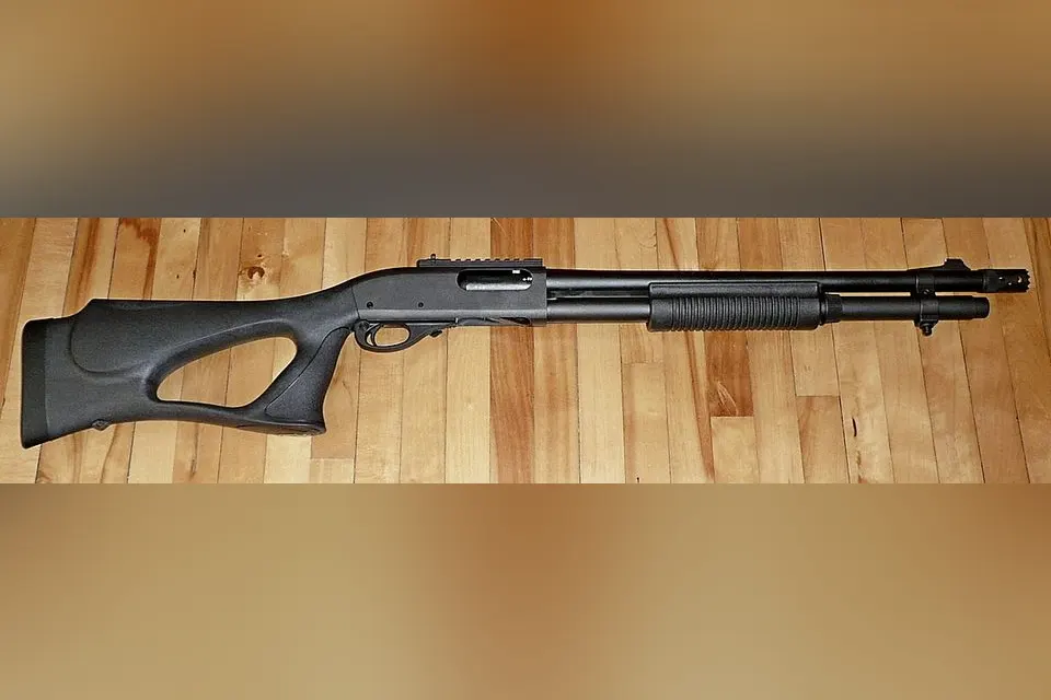 Remington 870 Express Tactical kalibru 12, czyli odmiana taktyczna, inna niż opisany tu Express myśliwski